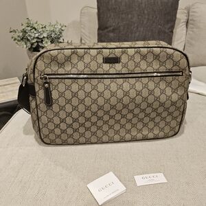 Almost new authentic Gucci work bag